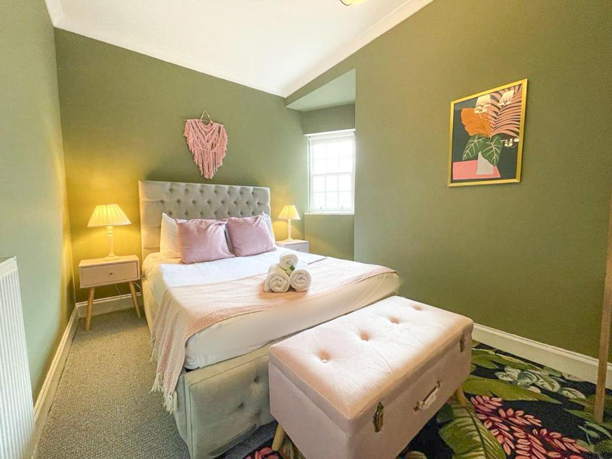 Appartamento Lively & Energetic 2Br On The Royal Mile Edimburgo Esterno foto