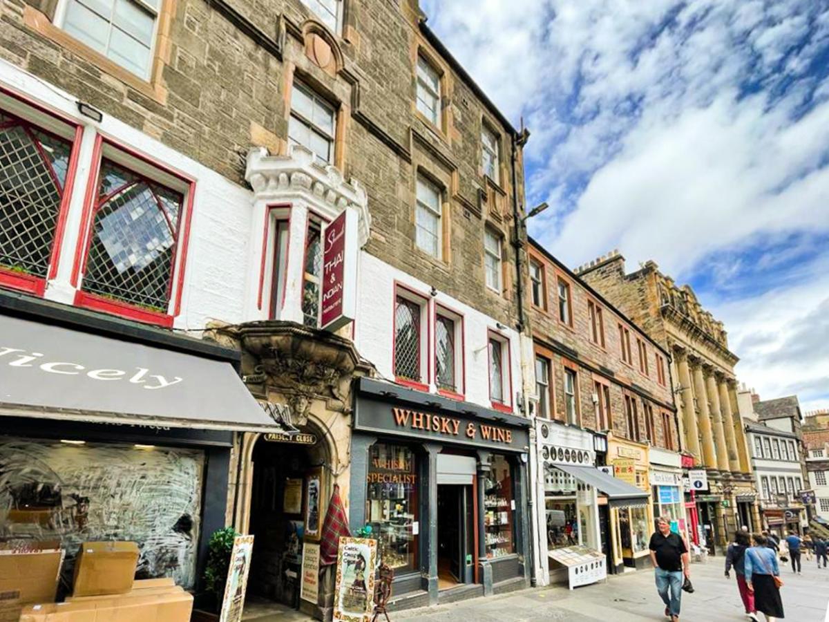 Appartamento Lively & Energetic 2Br On The Royal Mile Edimburgo Esterno foto