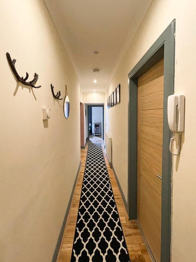 Appartamento Lively & Energetic 2Br On The Royal Mile Edimburgo Esterno foto
